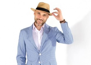 Антон Панарин Первоклассный ведущий - лого