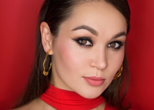 Ponomareva - лого