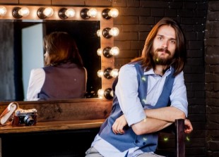 Ведущий на свадьбу в европейском стиле - лого