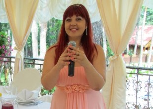 ПРофессиональная ведущая Светлана Куцак (анти тамада)свадеб, выездных церемоний - лого