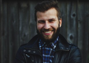 ALEX RUD FILMS - лого