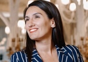 Татьяна Катрич - Ведущая. Живая музыка,вокалисты,музыканты - лого