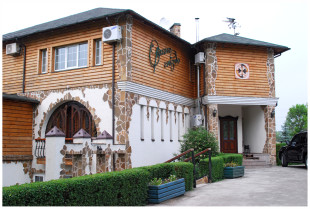 Отель-ресторан 'Орлиное гнездо' Отель-ресторан 'Орлиное гнездо' - лого