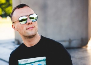 VITALII SMULSKYI - лого