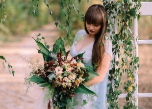 Lavender by LK - лого