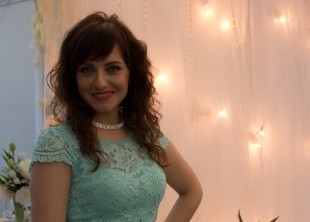 Ведущая Выездной Церемонии - лого