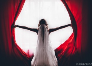 Izumrudfilms - лого