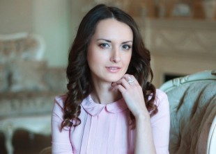 Свадебный распорядитель Карина Романенко - лого