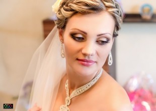 Cвадебный визажист на дом Ирина Комар Cвадебный визажист на дом Ирина Комар - лого