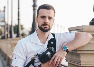 Свадебный фотограф Максим Белиловский - лого