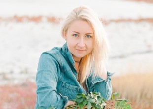 Юлия Свитла - лого