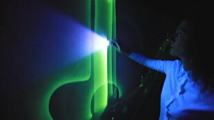 Рисунки светом ,световая анимация - лого