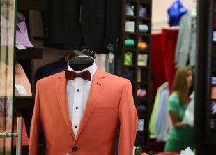 Fashion Wear Milano - мужские костюмы по Суперцене до -70% для Вас Fashion Wear Milano - мужские костюмы по Суперцене до -70% для Вас - лого