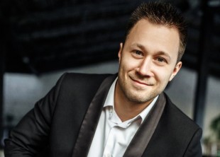 Типи Типи - лого