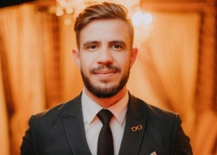 #Особенный_ведущий Голоденко Сергей - лого