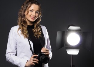 Avliyakulova - лого