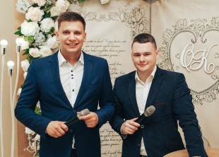 Дует ведучих "З Ювілейного" - лого