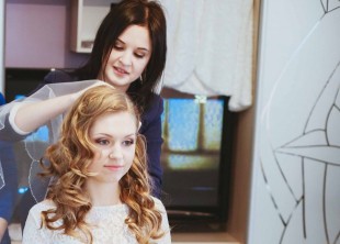 Лучший свадебный стилист ЯНА КОЛОМИЕЦ Лучший свадебный стилист ЯНА КОЛОМИЕЦ - лого