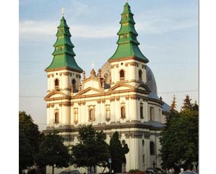 Достопримечательность для свадебной фотосессии Доминиканский костел - лого