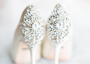 Wedding & Evening shoes свадебная и вечерняя обувь - лого