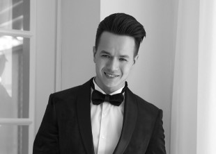 Влад Ульянич - лого