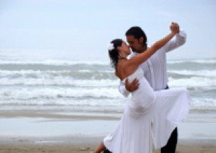 Обучение свадебному танцу Школа танца "Dance Maximum" Обучение свадебному танцу Школа танца "Dance Maximum" - лого