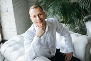 Дмитрий - лого