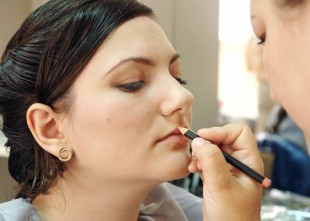 Весільний стиліст, перукар-візажист Олеся Мельник - лого