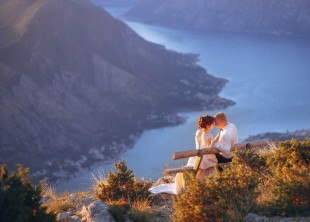 Фотограф Максим Мота - лого