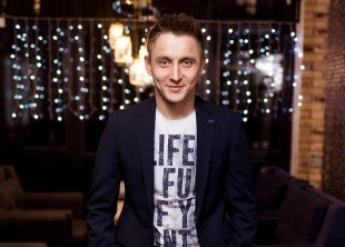 Ведущий | Stand Up комик - лого