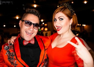 Дует поющих ведущих "ОНИКС". Семейные праздники и свадебные церемонии - лого