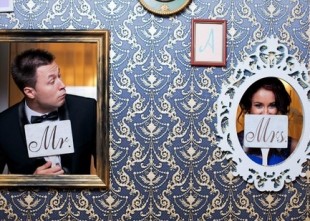 Дуэт ведущих на праздники в Киеве S&S/Саша и Саша - лого