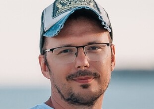 Max Burnashev wedding & family photo - лого