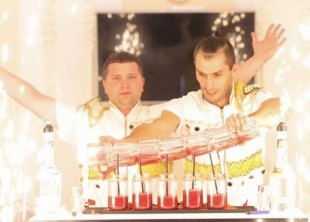 Бармен шоу , коктейль-бар - лого