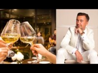 Весёлый интеллигентный позитивный Ведущий с отличным чувством юмора. Видео 5077 Весёлый интеллигентный позитивный Ведущий с отличным чувством юмора. Видео 5077