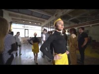 Давайте поглянемо на відео альбом. Видео 4411